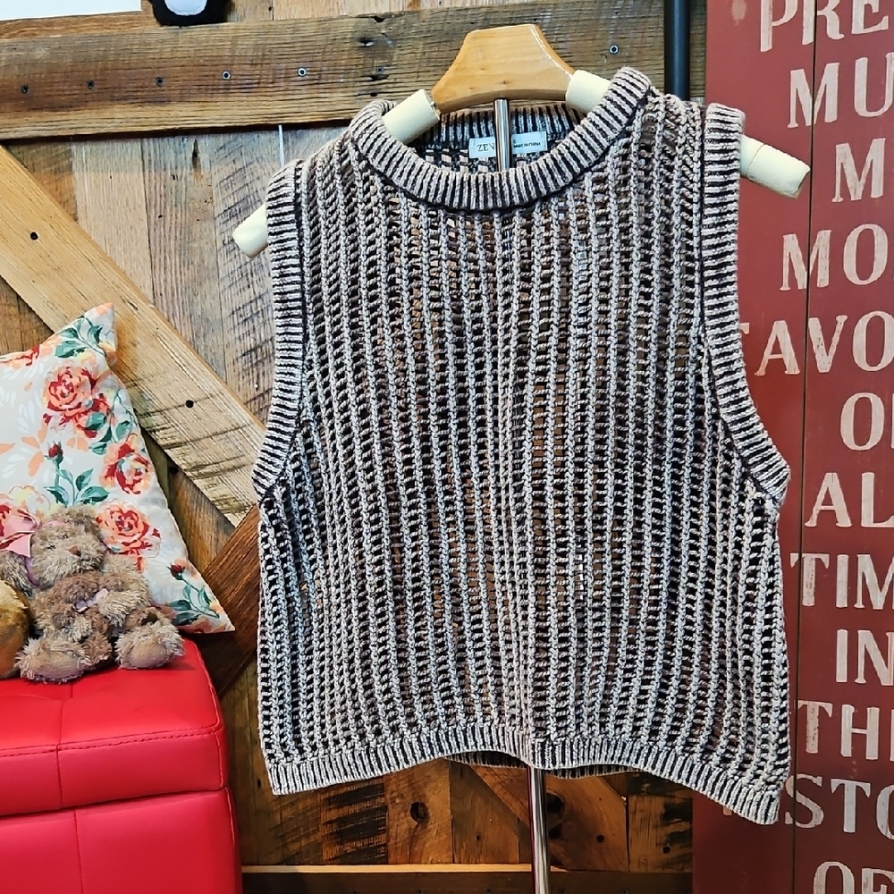 095 Zenana Outfitters Mocha Fishnet Knit Top